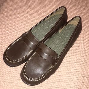 Tommy Hilfiger brown shoes